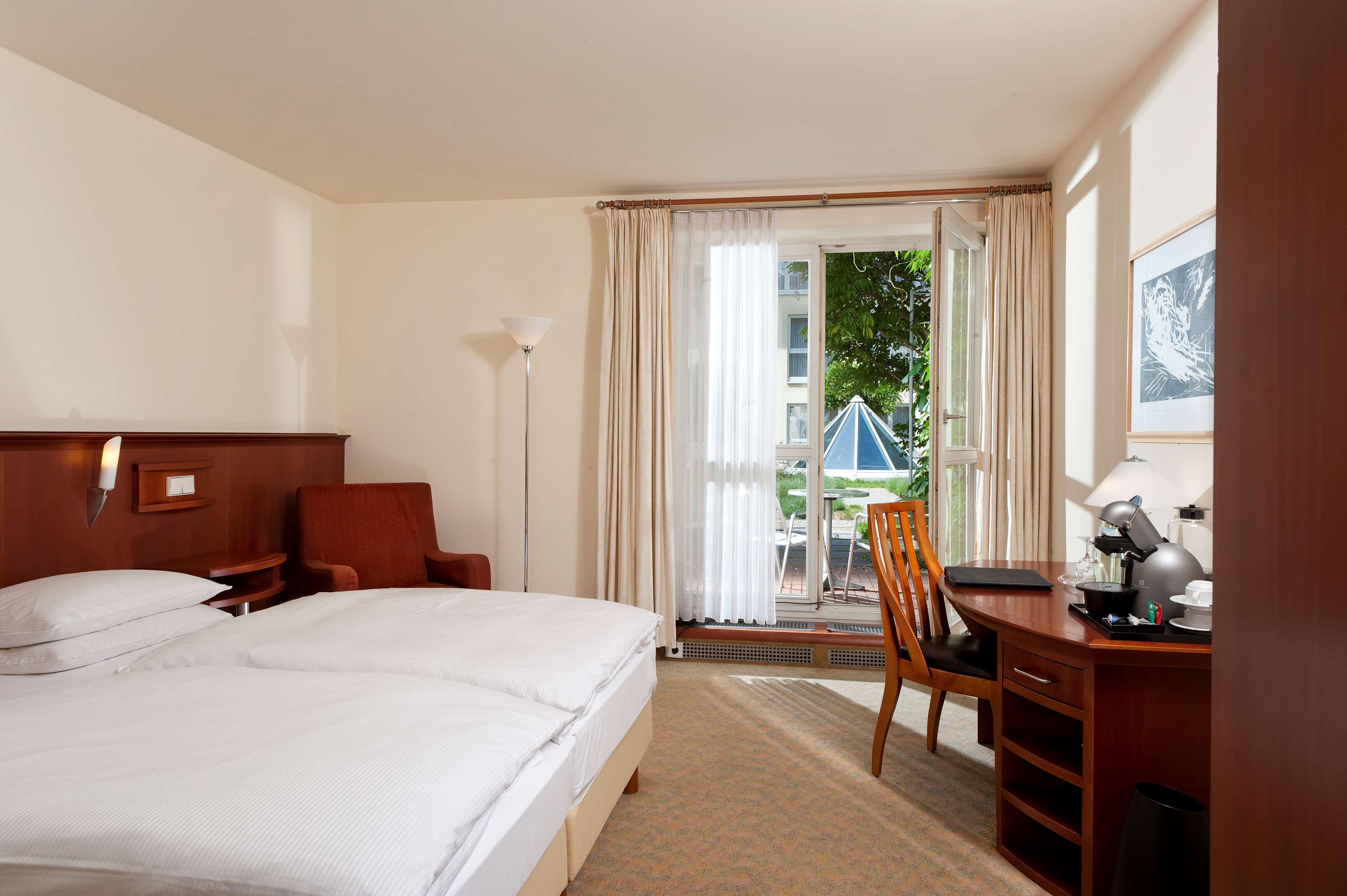 Hotel Radisson Blu Park & Conference Centre 4*